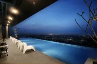 The Zuri Hotel Palembang - piscina