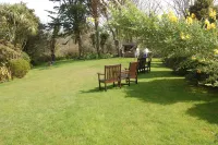 Hotel la Michele Hotels near Sausmarez Manor