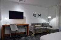 TownePlace Suites Medford - Kitchens