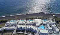 Costa Grand Resort & Spa