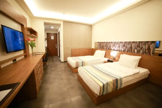 Urban Central Suites - Beirut