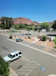 Comfort Suites Kanab National Park Area - parking