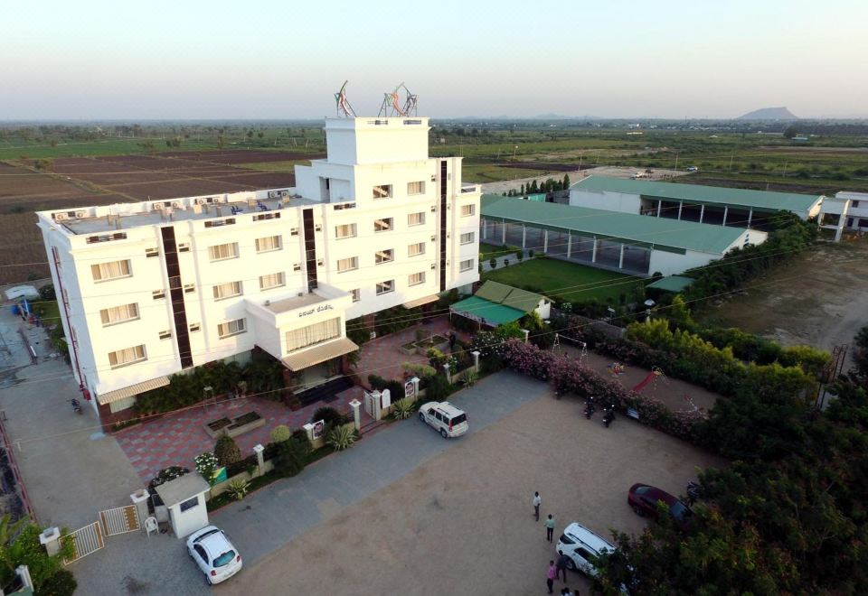 hotel overview picture
