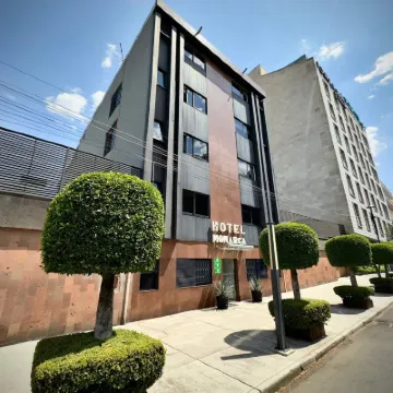 Hotel Monarca Hotels near Av. P.º de la Reforma