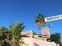 Camden Motor Inn Hotels in Mermaid Beach