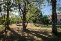 La Métairie du Clos Saint Louis فنادق في Eauze