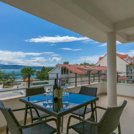 Apartments Villa Aquamarine