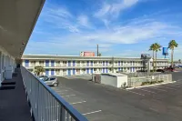 Motel 6 Phoenix, AZ - Airport - 24th Street - 2성급