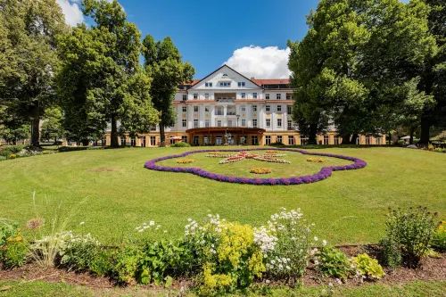 Kulturhotel Kaiserhof فنادق في Bad Liebenstein