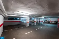 Hotel Astures - parking