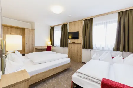 Hotel & Restaurant Urdlwirt Отели в г. Гундерсдорф