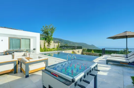 นีปจูน-2 พลาเน็ต ลักซูรี่ วิลล่า