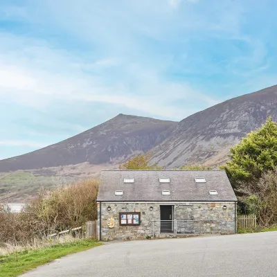 Host & Stay - Trefor Cottage