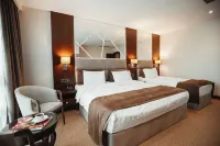 The Diamond Hotel Baku Hotels in Baku