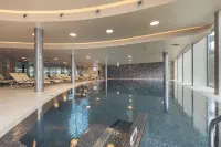 ザ ビューズ バイア -  大人限定 - プール