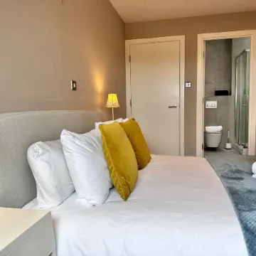 The Cardiff Apartment