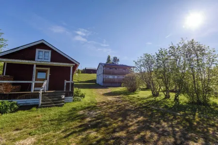 Knutes Pensionat Отели в г. Шеллефтео