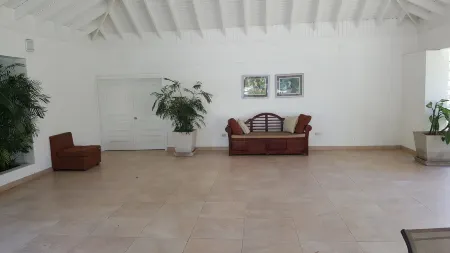 Casa Marina Montego Bay at Seawind Отели в г. Reading