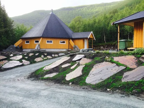 Ima Tursenter - homestay