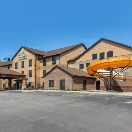 Comfort Inn & Suites Mitchell I-90