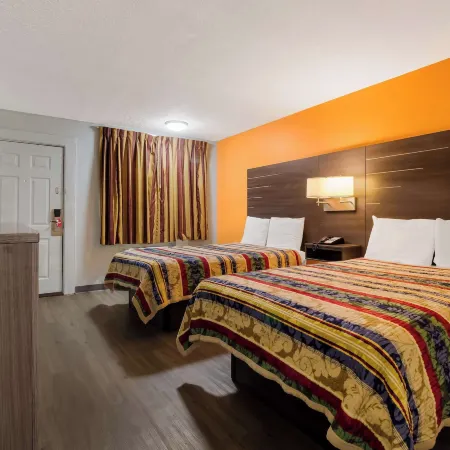 Monsoon Inn