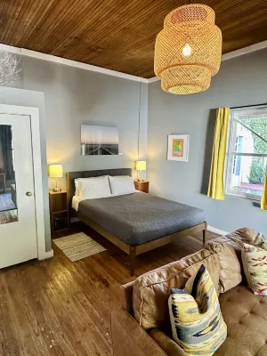 The Lincoln Marfa Hotels in Marfa