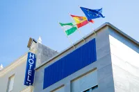 Apartahotel Énfasis-Group Hotels in Lebrija