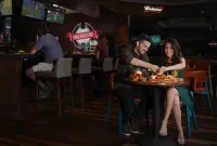 OYO Hotel and Casino Las Vegas - bar