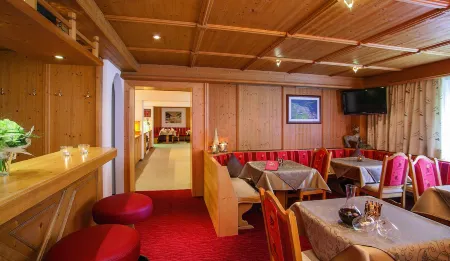 Hotel Garni Chasa Sulai