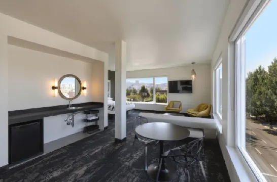 丘比特 NEXT 酒店