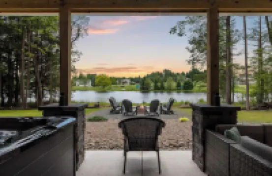 Nittany Cabin by Avantstay Lakefront, View, Firepit