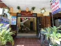 Cuong Thinh Homestay โรงแรมใกล้Japanese Covered Bridge