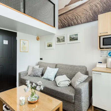 Angleterre Apartments