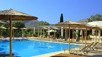 Saint George Resort - Swimmingpools
