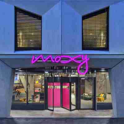 Moxy Lausanne City Hotel Exterior