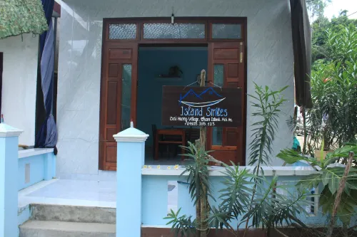 Island Smiles Homestay - B&Bs (Bed and breakfast)