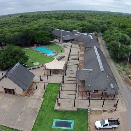 Thabaledi Game Lodge