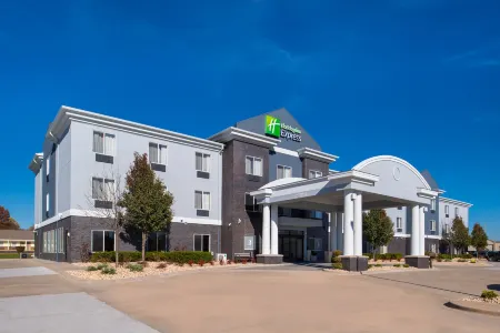 Holiday Inn Express & Suites Pittsburg Отели рядом с достопримечательностью «Джейси Баллпарк»