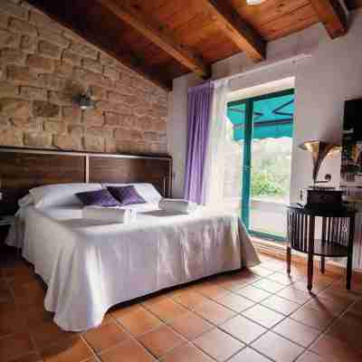 Hospedium Hotel la Parada del Compte Rooms
