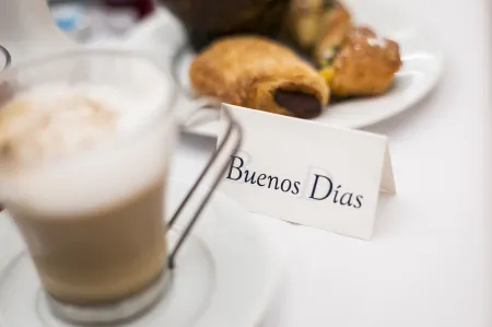 La Casa de la Trinidad Suites Отели рядом с достопримечательностью «Монастырь Святого Иеронима»