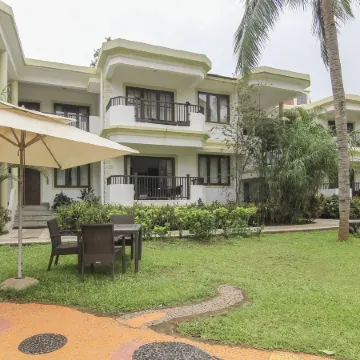 Sonesta Inns Beach Resort - Candolim Beach