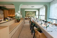 Erikson Hotel - breakfast