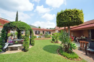 Valley View Guest House Hotels near Black Rhino Game Reserve