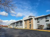 Motel 6 Omaha, NE
