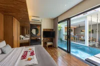 Ayona Villa Seminyak by Ini VIE Hospitality فنادق في 