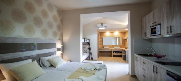 Paradise Apartments Hotels in Zakinthos Island