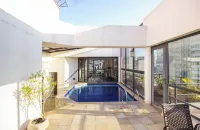 360 Santa Cecília Hotels in Santa Cecilia