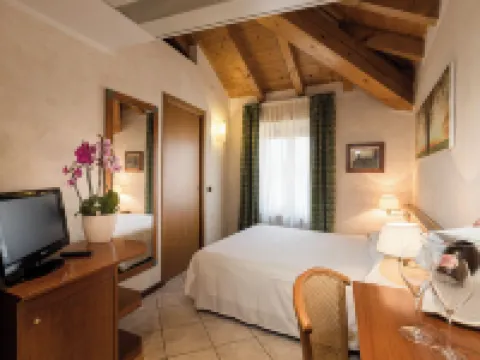 Hotel Corte Regina Hotels in Sirmione