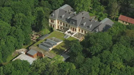 Főnix Wellness Resort Отели в г. Csitar