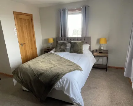 Broadhaven Road Hotels in Wick